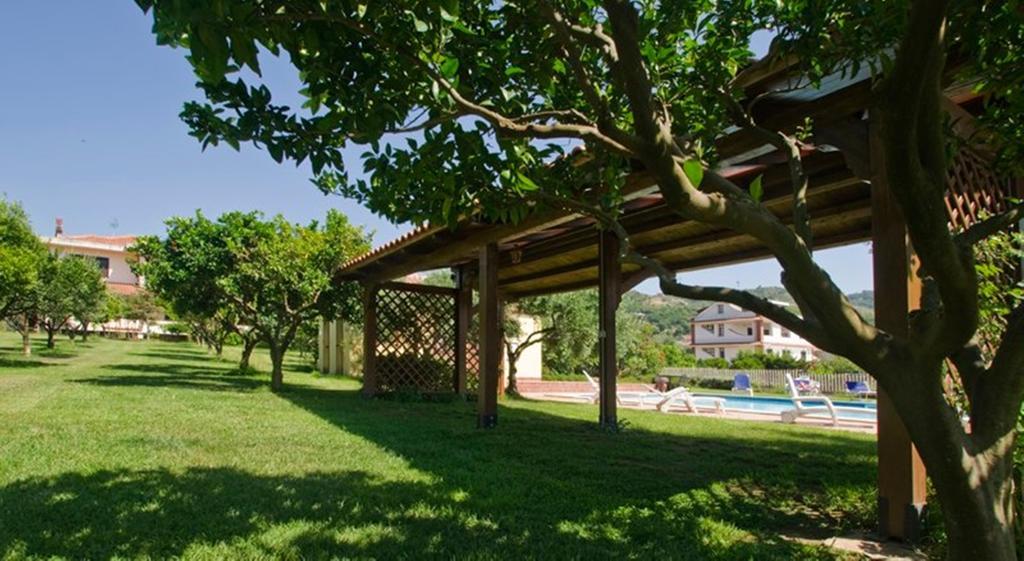 Villa Tina سانتا ماريا دي كاستيلاباتي المظهر الخارجي الصورة