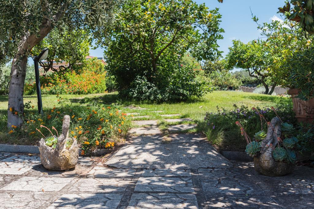 Villa Tina سانتا ماريا دي كاستيلاباتي المظهر الخارجي الصورة