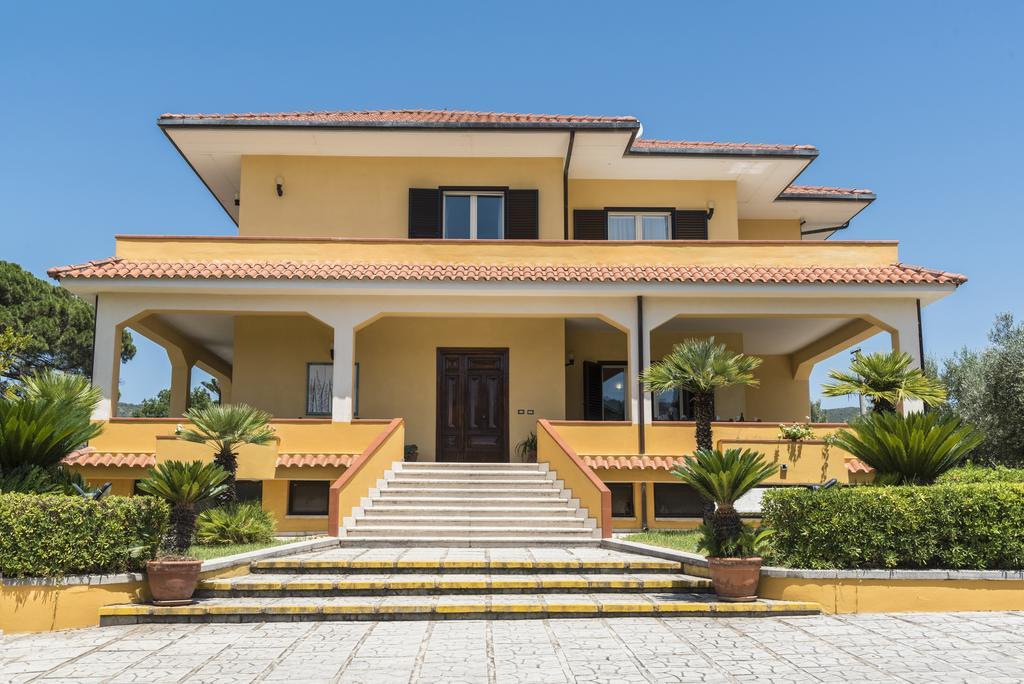 Villa Tina سانتا ماريا دي كاستيلاباتي المظهر الخارجي الصورة