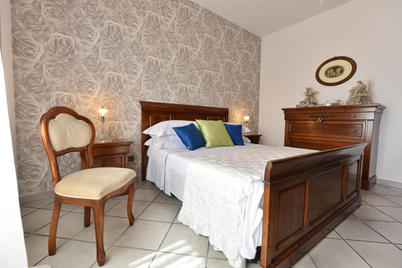 Villa Tina سانتا ماريا دي كاستيلاباتي المظهر الخارجي الصورة