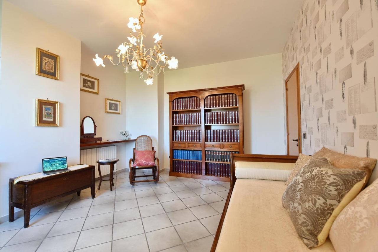 Villa Tina سانتا ماريا دي كاستيلاباتي المظهر الخارجي الصورة