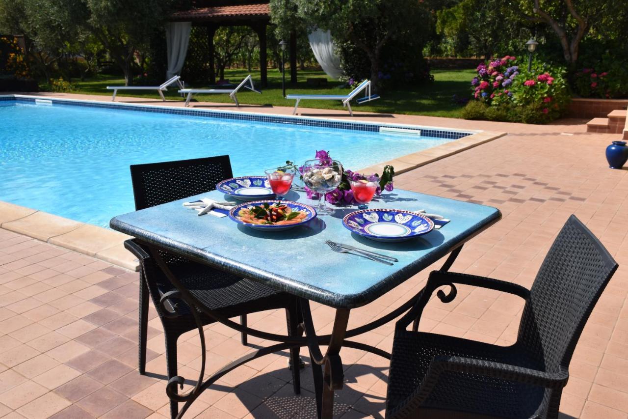 Villa Tina سانتا ماريا دي كاستيلاباتي المظهر الخارجي الصورة